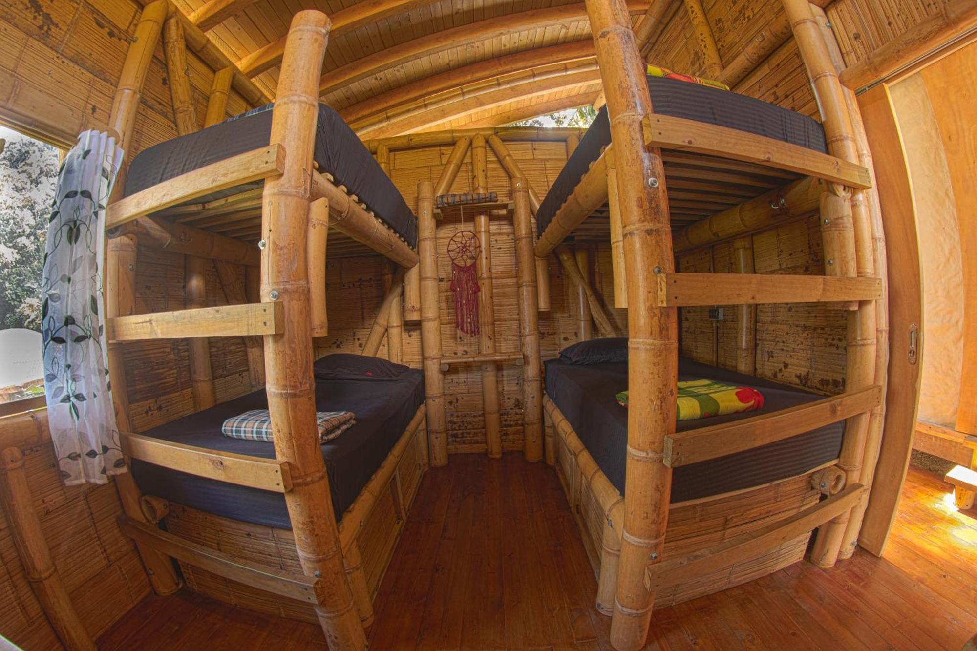 La Perla Negra - Black Pearl Eco Hostel San Rafael  Ngoại thất bức ảnh